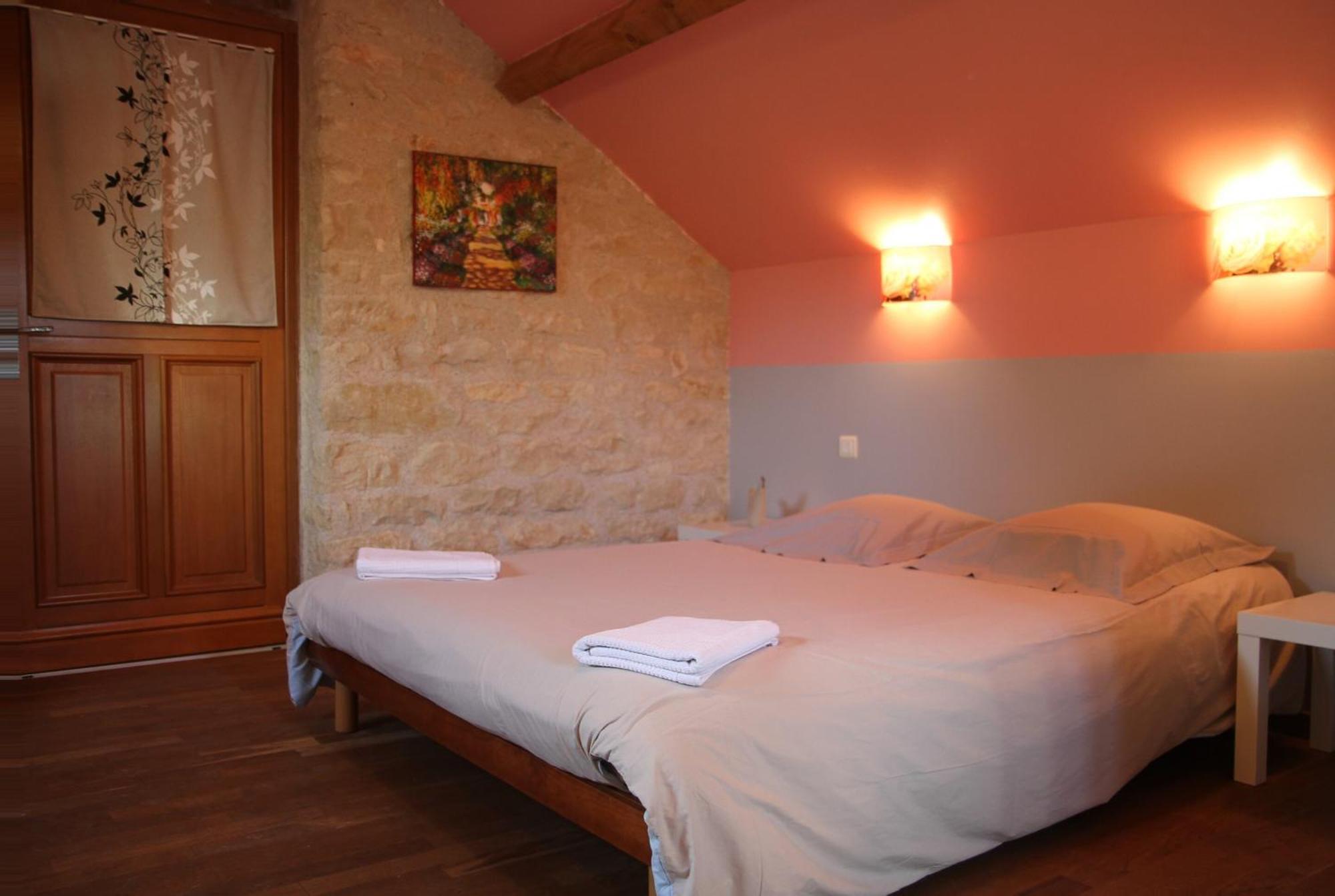 La Cuvellerie Hotel Narcy Bilik gambar