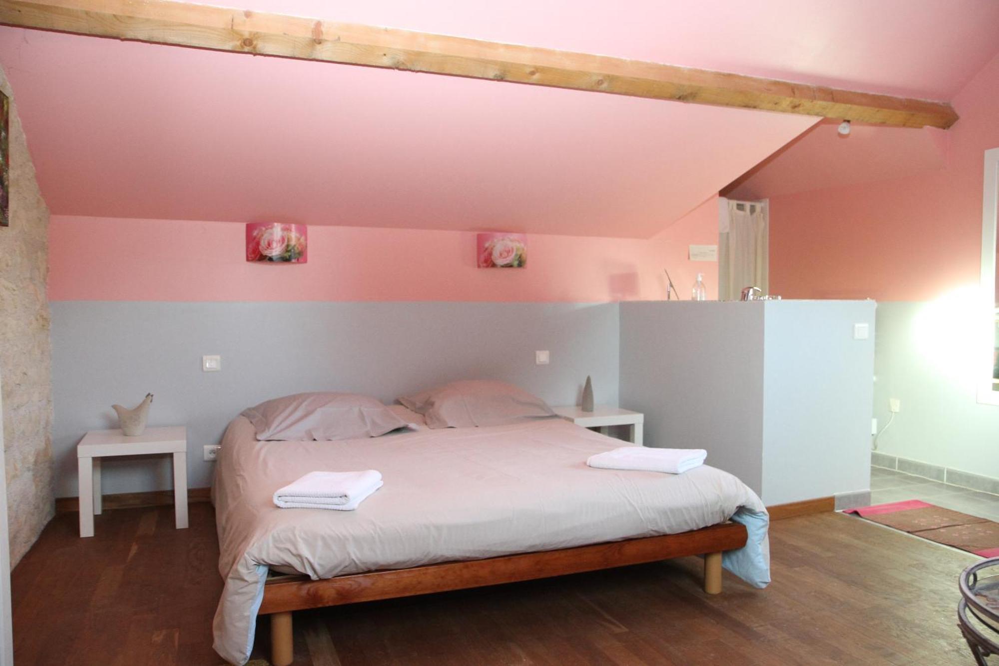 La Cuvellerie Hotel Narcy Bilik gambar